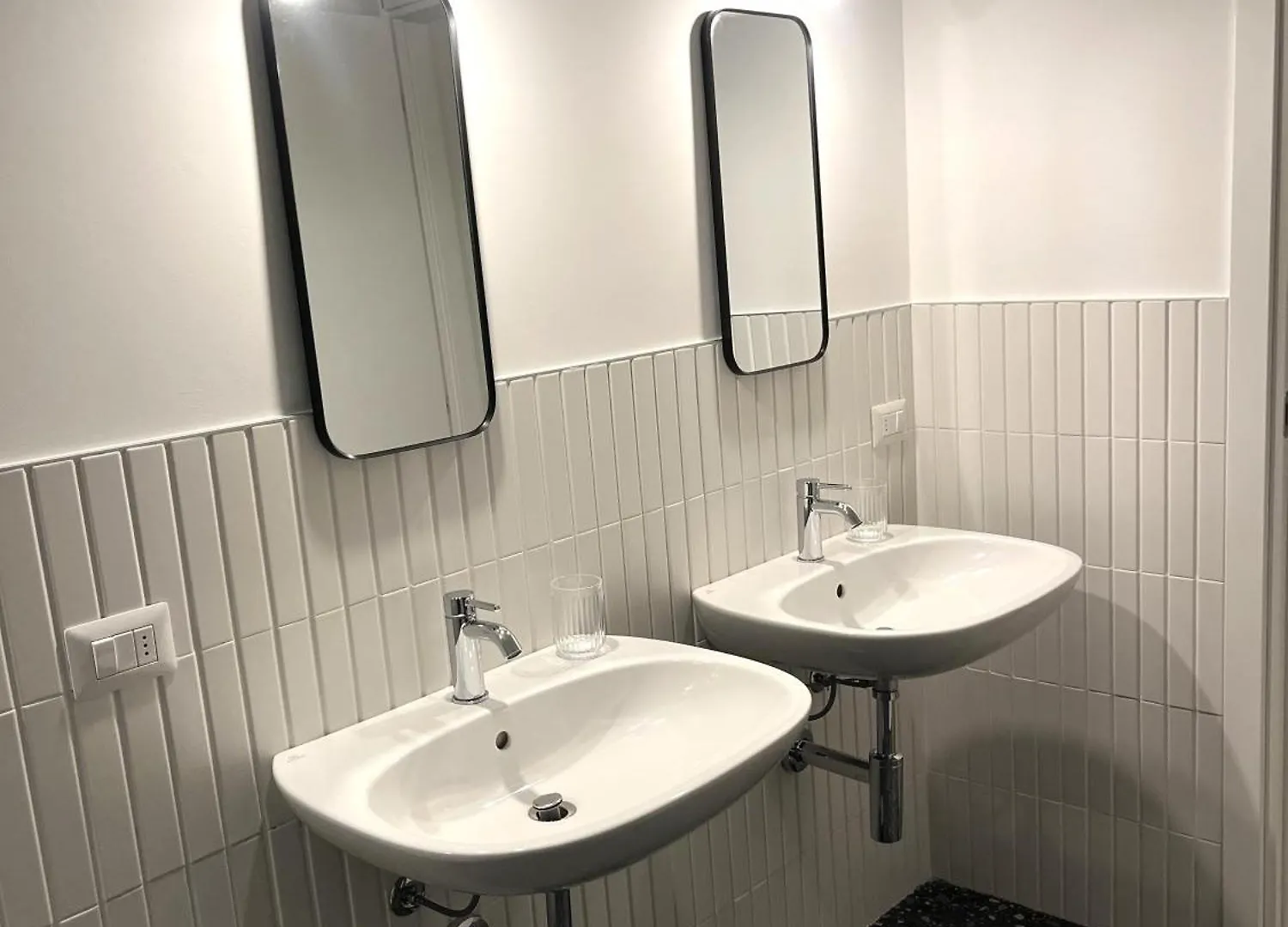 Fifty Eight Suite Milan Repubblica Apartment